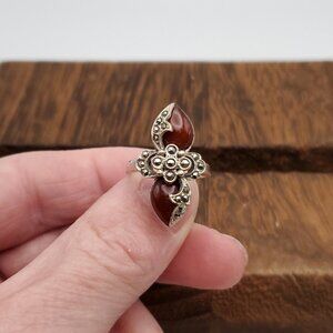 Size 7.75 925 Sterling Silver Carnelian Stone And Marcasite Ring